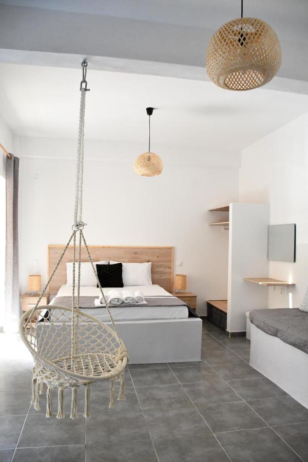 Heliofos Apartment *
